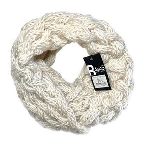 Basico Simple Wear Silky Beige Large Knit Infinity Scarf NEW Knitted Circle Wrap